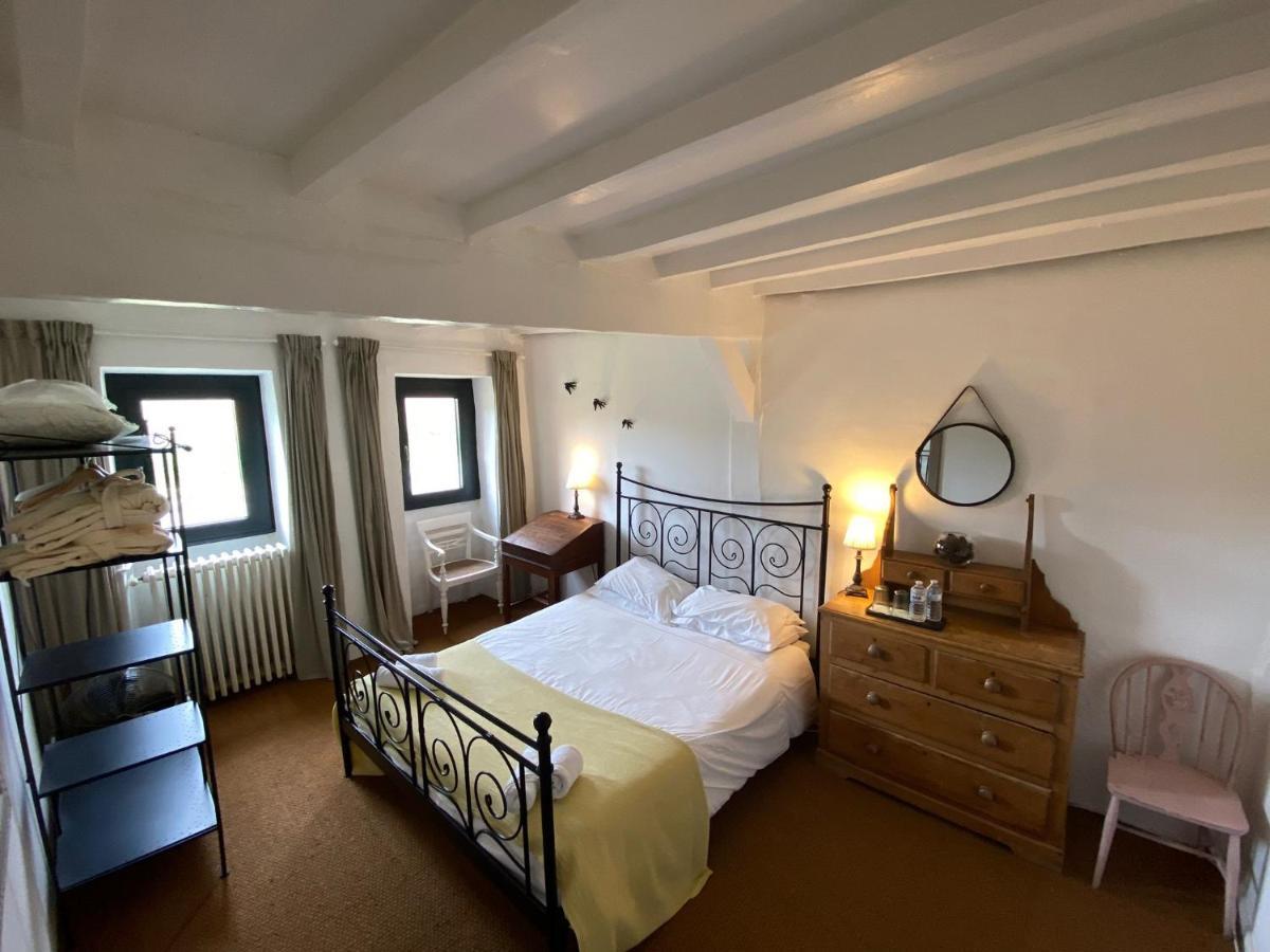 Domaine Du Tafiart Bed & Breakfast Sarron Ngoại thất bức ảnh